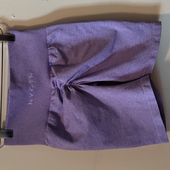 NVGTN Scrunch Seamless Shorts Lilac - Picture 4 of 4
